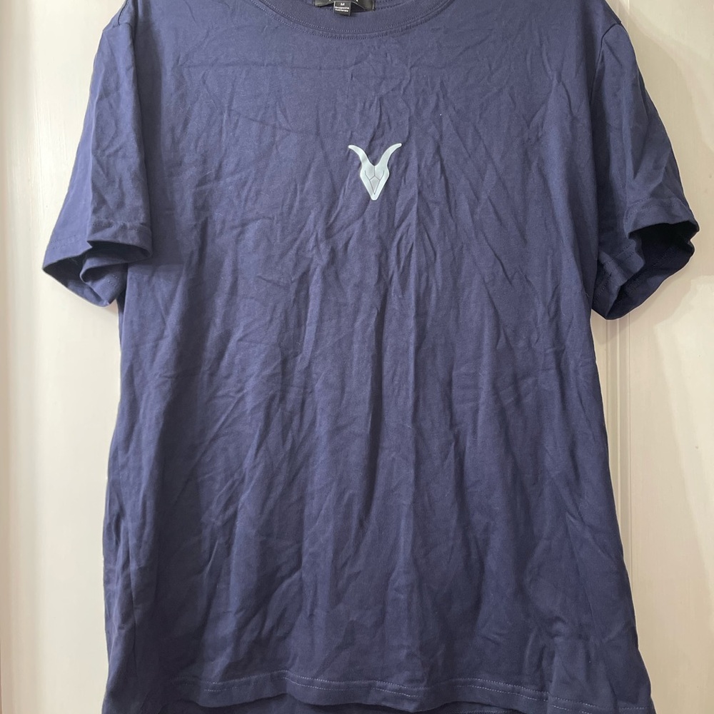 Ador Mens Tee